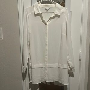 Evan’s cream long sleeve tunic type blouse